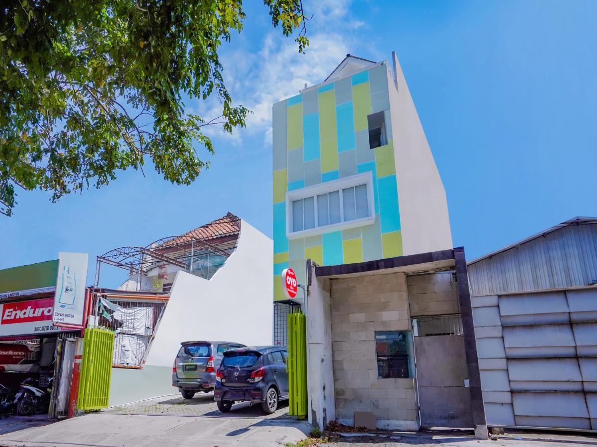 Super Oyo Capital O 90336 Olive Guest House Сурабая Экстерьер фото